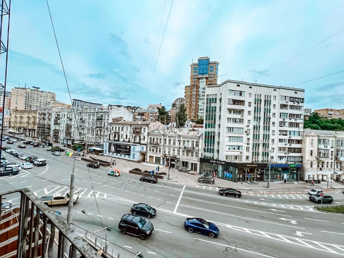 Apartment On Baseina Street Kyiv Exterior photo
