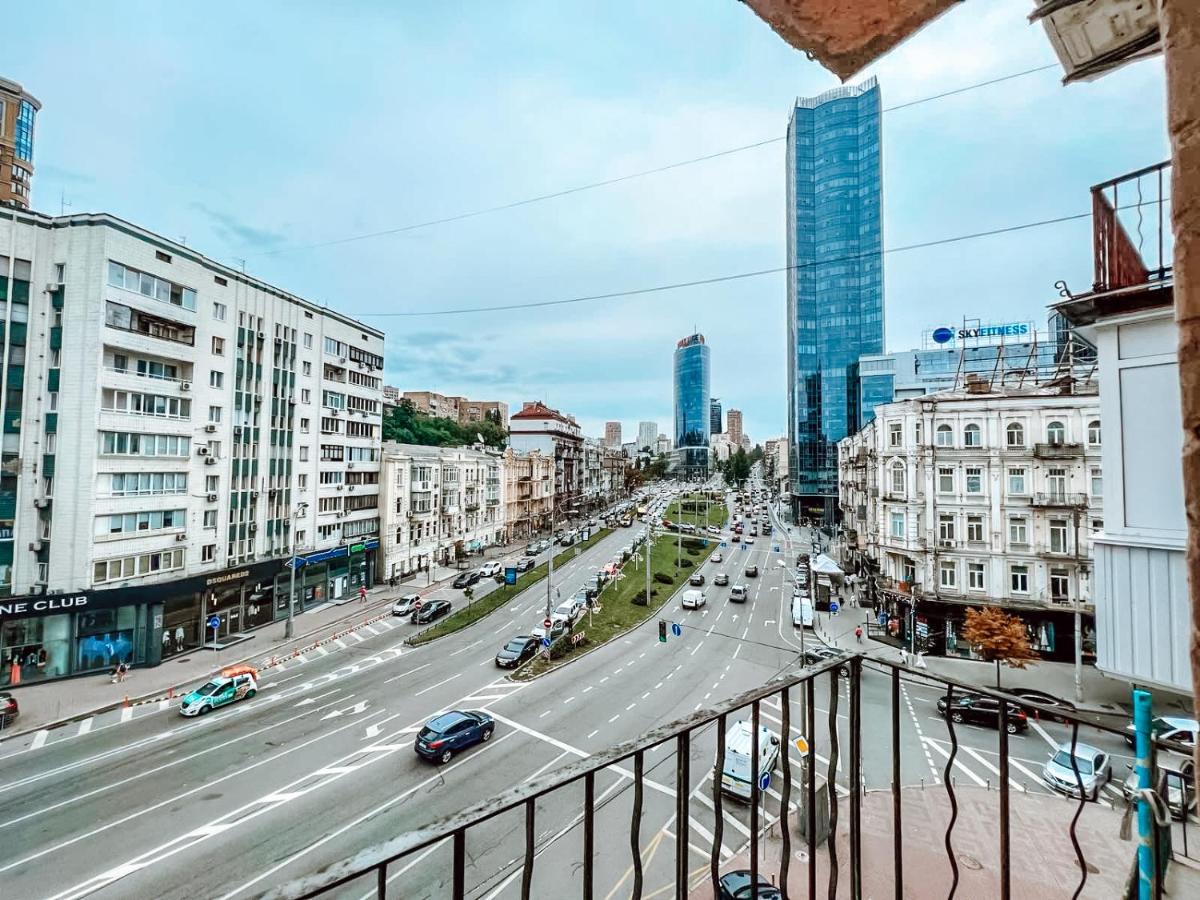 Apartment On Baseina Street Kyiv Exterior photo